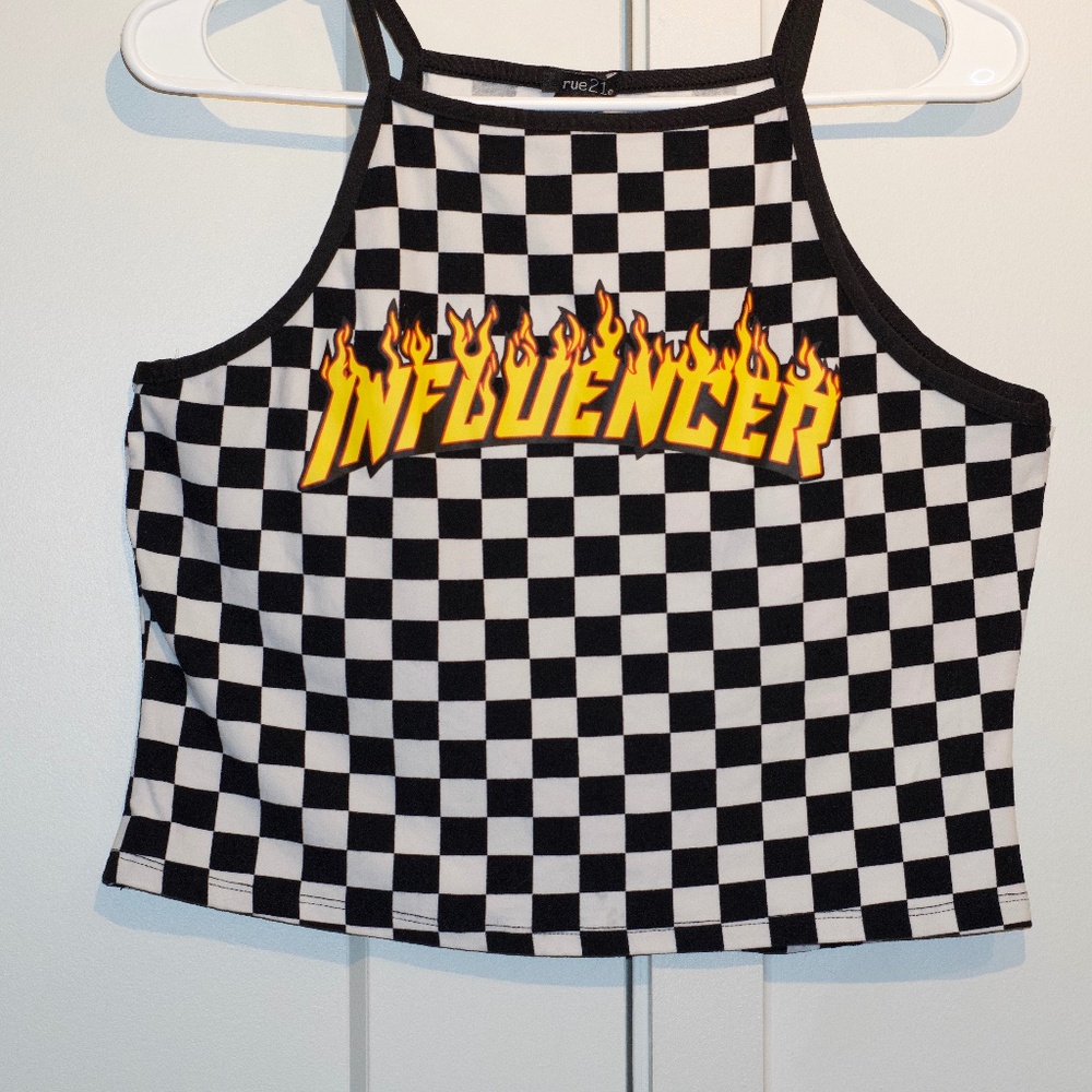 CROP TOP CHECKERED SHIRT